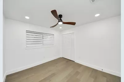 12318 Queensbury Lane, Houston, TX 77024 - Photo 41