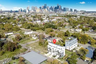 3233 Tuam St, Houston, TX 77004 - Photo 3