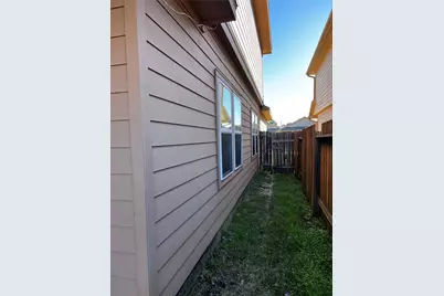 17439 Hayley Springs Court, Humble, TX 77396 - Photo 7