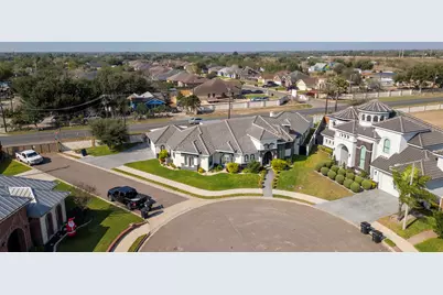 3401 E Stevenson Avenue, Alton, TX 78573 - Photo 27