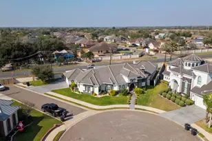 3401 E Stevenson Ave, Alton, TX 78573 - Photo 27