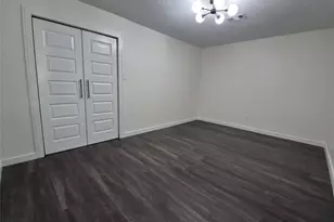 1625 Ball, Galveston, TX 77550 - Photo 35