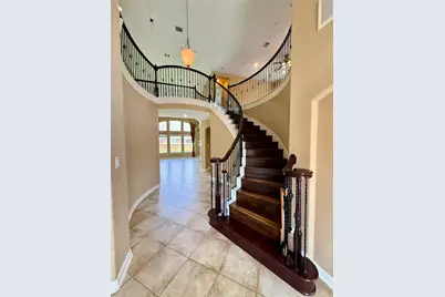 12501 Peppercreek Ln, Pearland, TX 77584 - Photo 7