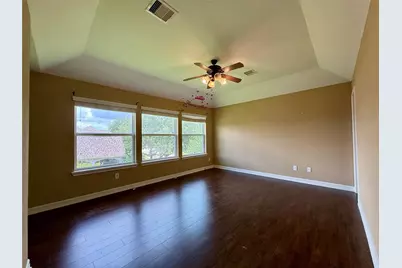12501 Peppercreek Ln, Pearland, TX 77584 - Photo 35