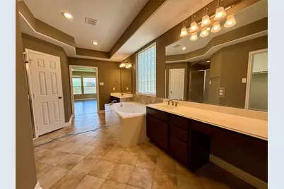 12501 Peppercreek Ln, Pearland, TX 77584 - Photo 31