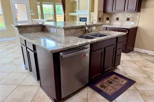 12501 Pepper Creek Ln, Pearland, TX 77584 - Photo 19