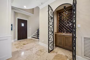 4439 Betty St, Bellaire, TX 77401 - Photo 7
