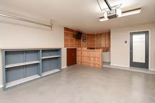 8715 Vinkins Rd, Houston, TX 77071 - Photo 47