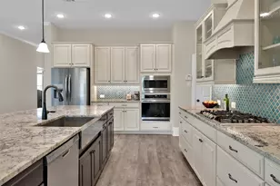 3825 Hawthorn Shadow Ct, Spring, TX 77386 - Photo 5