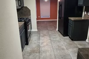 12418 Greencanyon Dr, Houston, TX 77044 - Photo 11