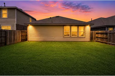 2011 Ballesteros Street, Crosby, TX 77532 - Photo 23