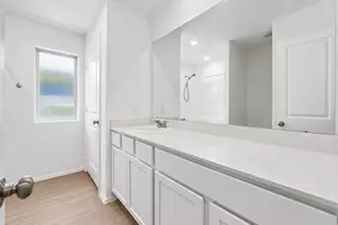 2011 Ballesteros St, Crosby, TX 77532 - Photo 19