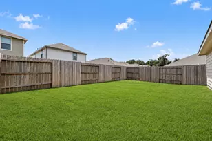 2011 Ballesteros St, Crosby, TX 77532 - Photo 25