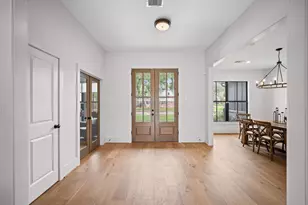 10135 Kerrwood Ln, Houston, TX 77080 - Photo 3