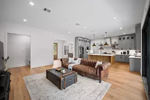 10135 Kerrwood Ln, Houston, TX 77080 - Photo 9