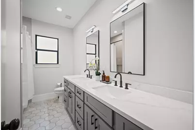 10135 Kerrwood Lane, Houston, TX 77080 - Photo 27