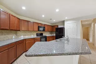 12431 Skyview Cres Ct, Houston, TX 77047 - Photo 5