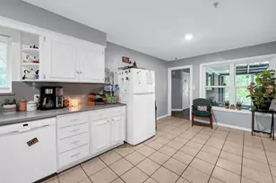 302 Conroe Dr, Conroe, TX 77301 - Photo 11