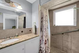 302 Conroe Dr, Conroe, TX 77301 - Photo 27