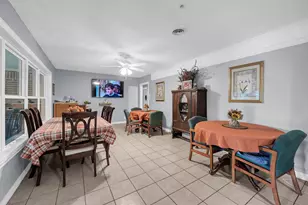 302 Conroe Dr, Conroe, TX 77301 - Photo 13