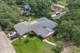 302 Conroe Dr, Conroe, TX 77301 - Photo 37