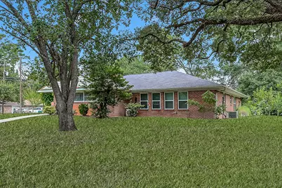 302 Conroe Drive, Conroe, TX 77301 - Photo 3