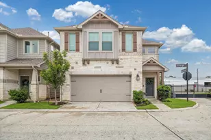 4020 Starbright St, Houston, TX 77018 - Photo 1