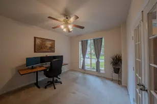 31 W Prairie Dawn Cir, Conroe, TX 77385 - Photo 5