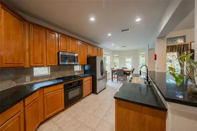 31 W Prairie Dawn Circle, Conroe, TX 77385 - Photo 17