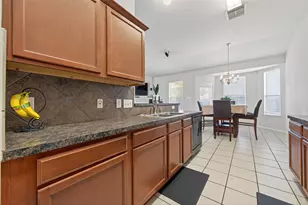 23607 Maple View Dr, Spring, TX 77373 - Photo 7