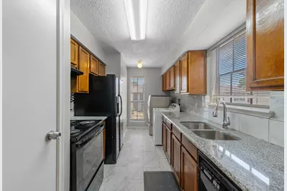 2120 El Paseo Street #2708, Houston, TX 77054 - Photo 3