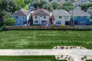 9206 Drewberry St, Houston, TX 77080 - Photo 21