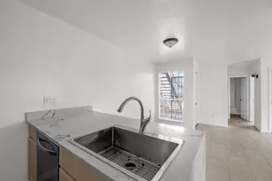 10001 Westpark Dr, Houston, TX 77042 - Photo 3