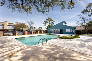 10001 Westpark Dr, Houston, TX 77042 - Photo 21