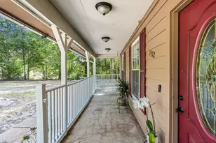 1512 County Rd 3709, Splendora, TX 77372 - Photo 5