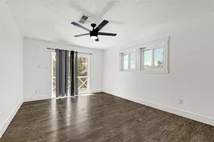 404 S Burnett Dr, Baytown, TX 77520 - Photo 27