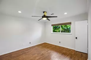 1429 Waseca St, Houston, TX 77055 - Photo 29