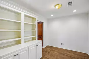 1429 Waseca St, Houston, TX 77055 - Photo 23