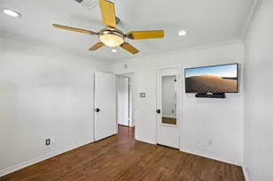 1429 Waseca St, Houston, TX 77055 - Photo 33