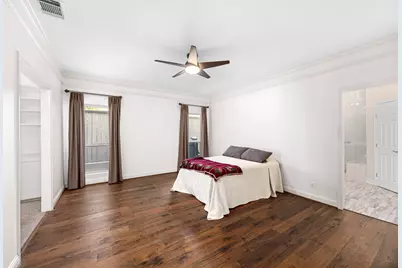 15742 Walkwood Drive, Houston, TX 77079 - Photo 23