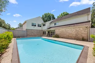 15742 Walkwood Dr, Houston, TX 77079 - Photo 43