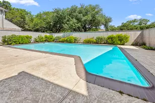 15742 Walkwood Dr, Houston, TX 77079 - Photo 41
