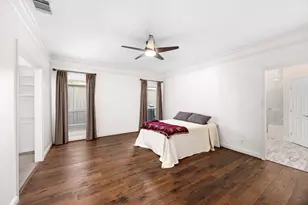 15742 Walkwood Dr, Houston, TX 77079 - Photo 25