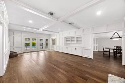 15742 Walkwood Drive, Houston, TX 77079 - Photo 7