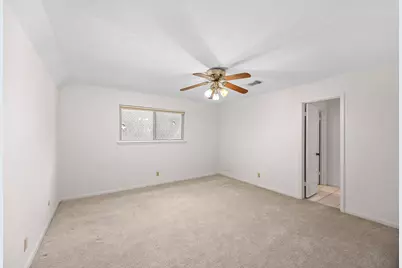 15742 Walkwood Drive, Houston, TX 77079 - Photo 35