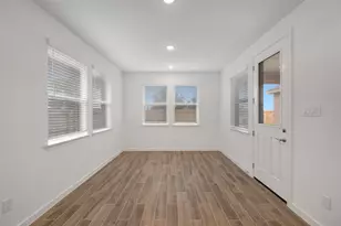 12926 Old Fashion Cir, Mont Belvieu, TX 77535 - Photo 13