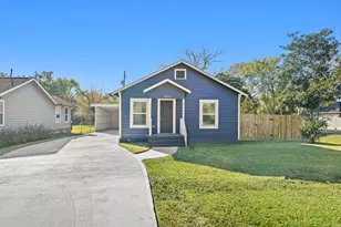 8302 Tavenor Ln, Houston, TX 77075 - Photo 1