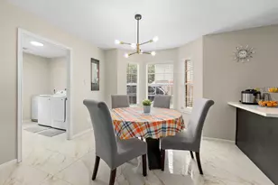 14018 Ragus Lake Dr, Sugar Land, TX 77498 - Photo 15