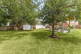 14018 Ragus Lake Dr, Sugar Land, TX 77498 - Photo 31