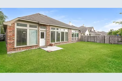606 Red Oak Canyon Lane, La Marque, TX 77568 - Photo 21